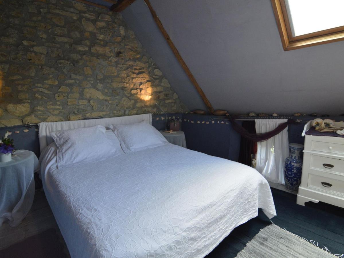 Enchanting Cottage With Terrace Garden Hamoir Exteriér fotografie